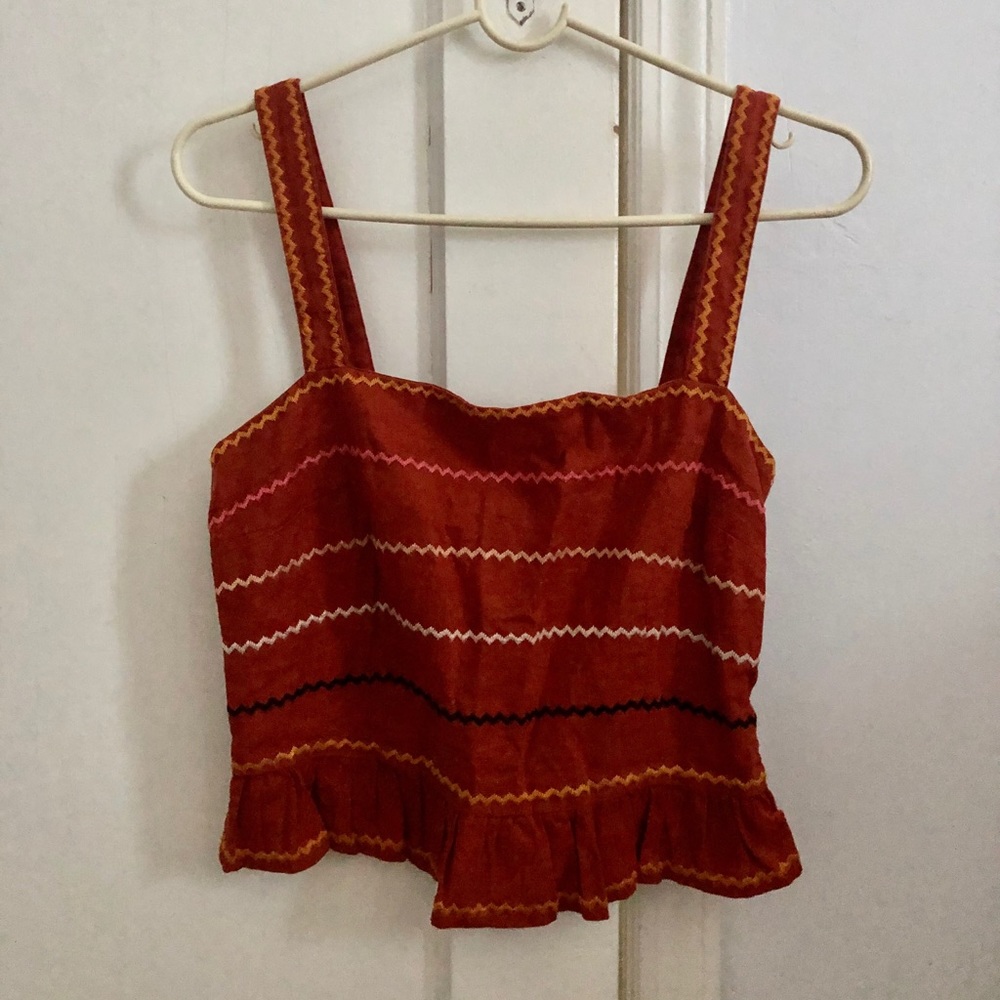 Rust crop ruffle tank